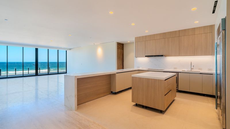 Chef’s kitchen